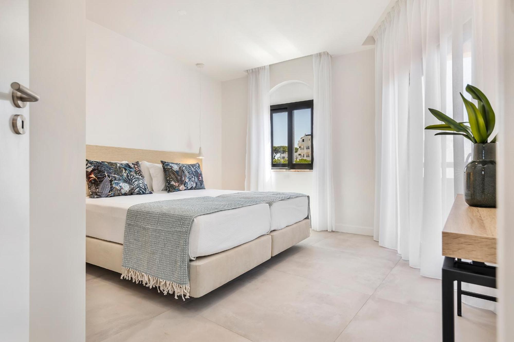 Standard Apartment,1516377844:JPEG