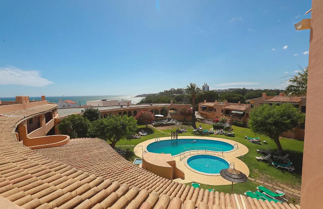 Clube Maria Luisa-1